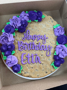 Friday Decorator's Choice 11" Cookie cake Special