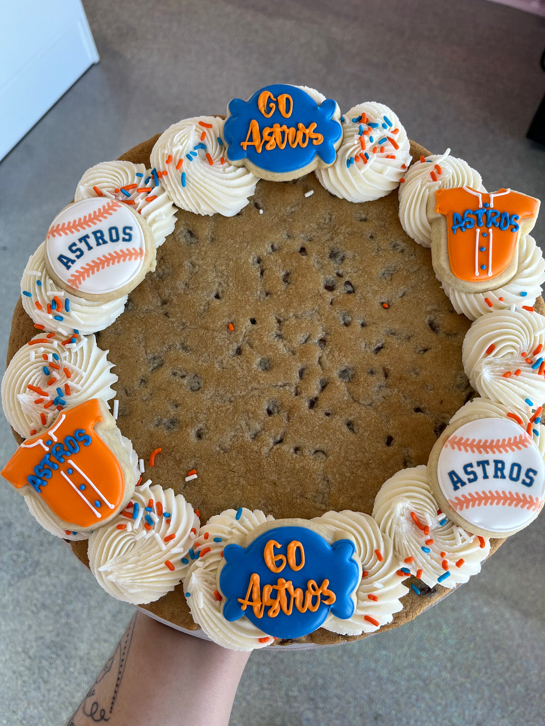 Astros Cookie Cake + Minis