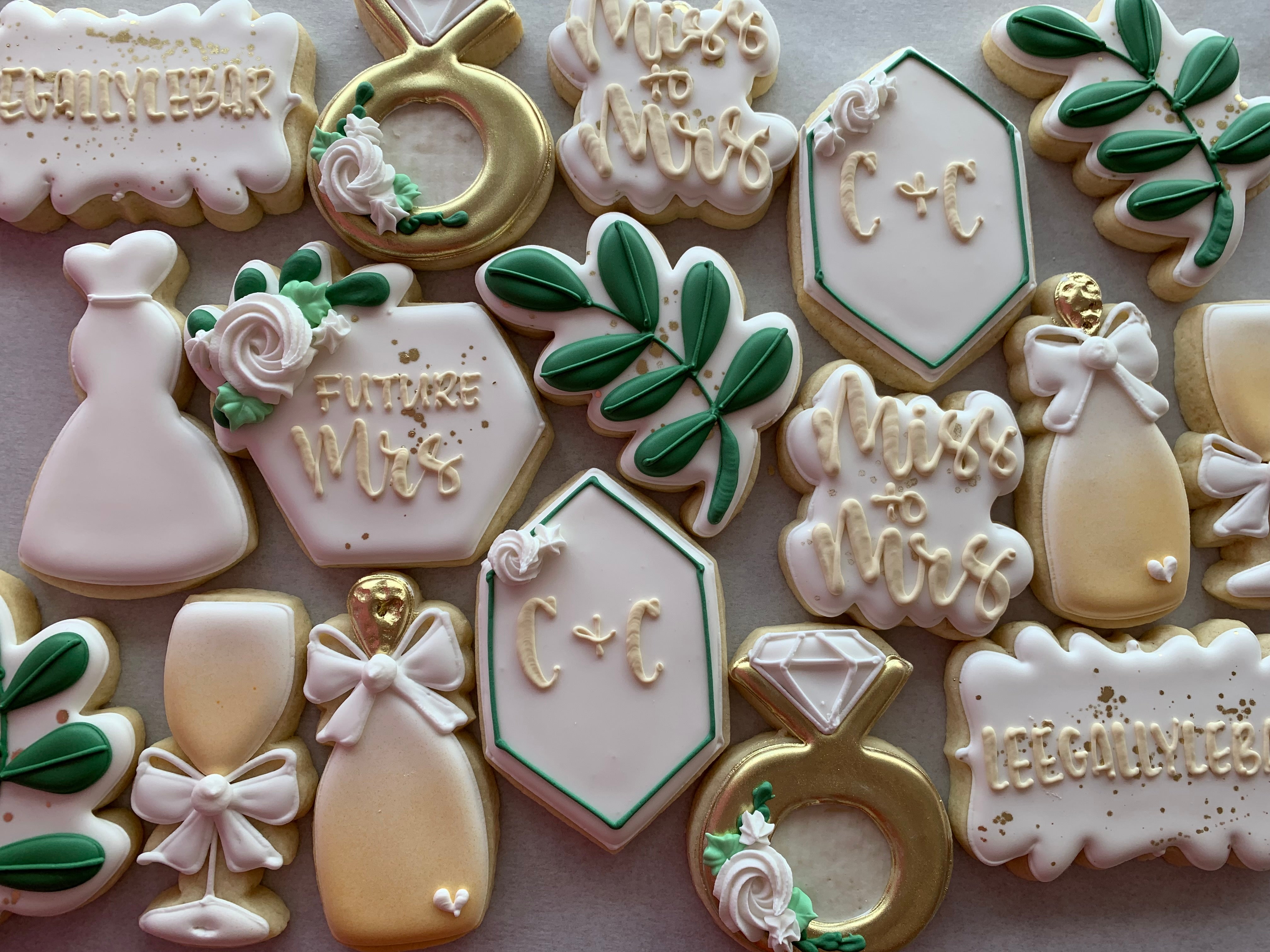 Lingerie Bridal 1 Dozen – MSO Cookies + Cakes